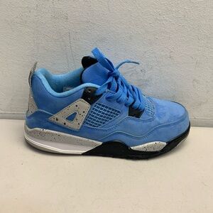 Size 3 - Jordan 4 Retro Mid University Blue